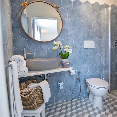 Casa Lucia Relaxing Bed & Breakfast 2*